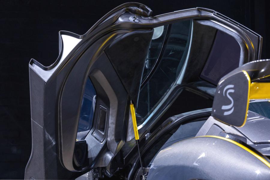 Детали экстерьера McLaren Senna Gloss Carbon (252/500) 2019 года  (AU) (фото 25 из 27)